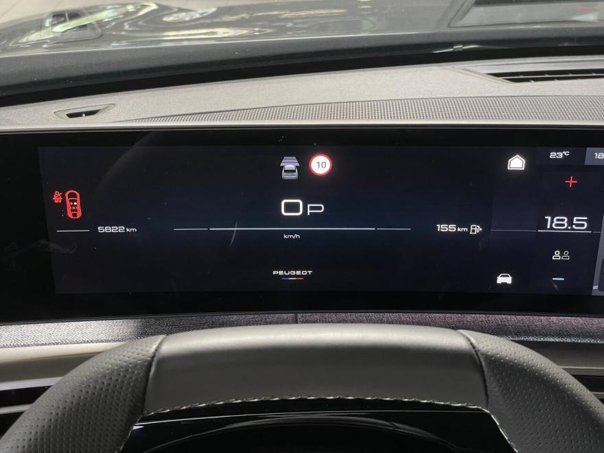 
<p>Alle&nbsp;<strong>DECAIGNY SELECTED CARS&nbsp;&amp; VANS</strong>&nbsp;worden op 110 punten gecontroleerd - Minimum 1 jaar garantie &nbsp;– Europese wagen - Uitgebreide testrit mogelijk om onze kwaliteit te ervaren. Onze hoog opgeleide medewerkers garanderen U kwaliteit en perfecte service.<br>Bezoek onze website :&nbsp;https://www.decaigny.be&nbsp;&nbsp;en vind uw droomwagen!</p><p><span>
</span></p><p><strong>Flexlease</strong>&nbsp;: Alles omvattend leaseprogramma voor bedrijf en particulier. Bezoek onze website : &nbsp;https://www.flexlease.rent&nbsp;.</p><p><span>
</span></p><p><strong>Cash Your Car&nbsp;</strong>: Wij doen overnames van alle wagens, ongeacht leeftijd of merk. Bezoek onze website :&nbsp;https://www.cashyourcar.be.</p><p><span>
</span></p><p><strong>Decaigny Care</strong>&nbsp;: Tot 10 jaar garantie a.d.h.v. een op maat gemaakt onderhoudscontract.</p><p><span>
</span></p><p>Neem vrijblijvend contact op met onze dienst verkoop.<br>Bedankt voor uw interesse in onze diensten. Familie Decaigny en het ganse team.</p><p><span>
</span></p><p>Prijs exclusief kit voor ingebruikname (onderhoud, duplicaat nummerplaat, jaar Europese bijstand, poetsbeurt binnen en buiten, keuring voor verkoop) van €350 incl.&nbsp;BTW.</p>
