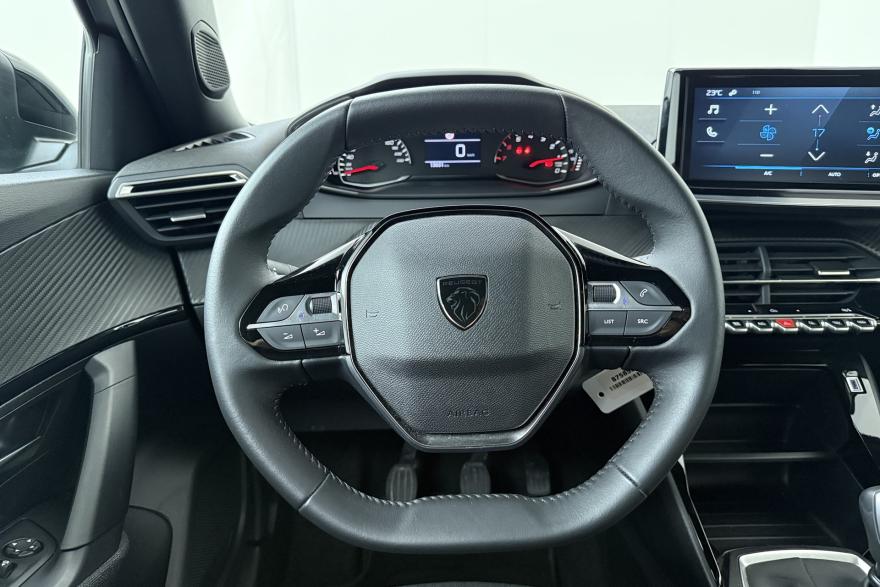 Peugeot 2008 1.2 turbo style 100