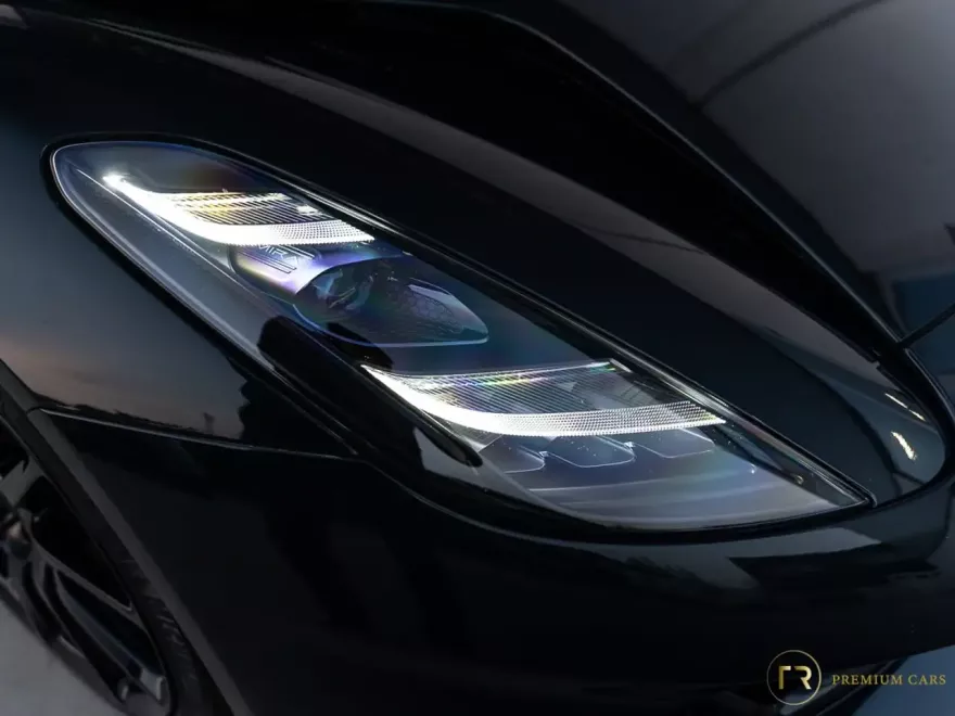 Lotus Emira