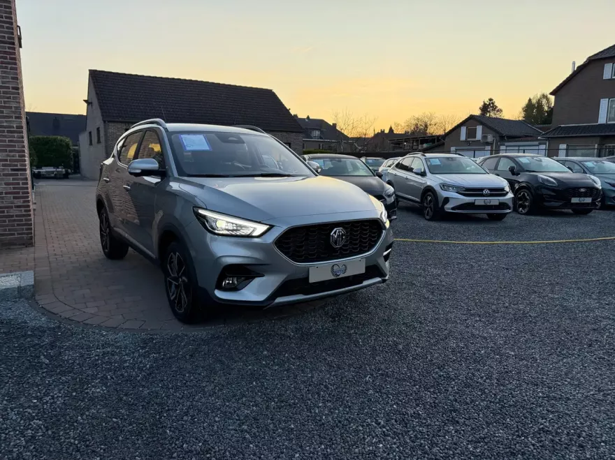 MG ZS