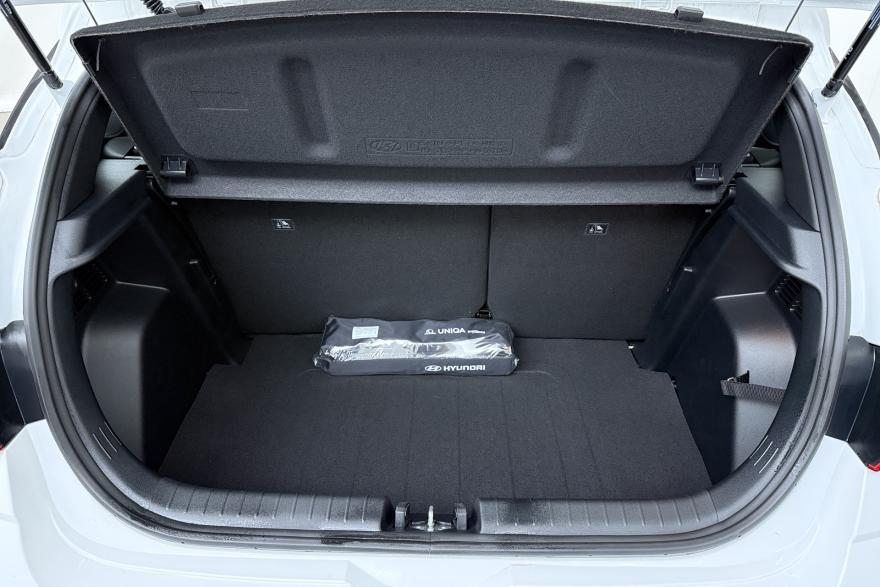 Hyundai i20 1.0 T-GDI twist plus 90