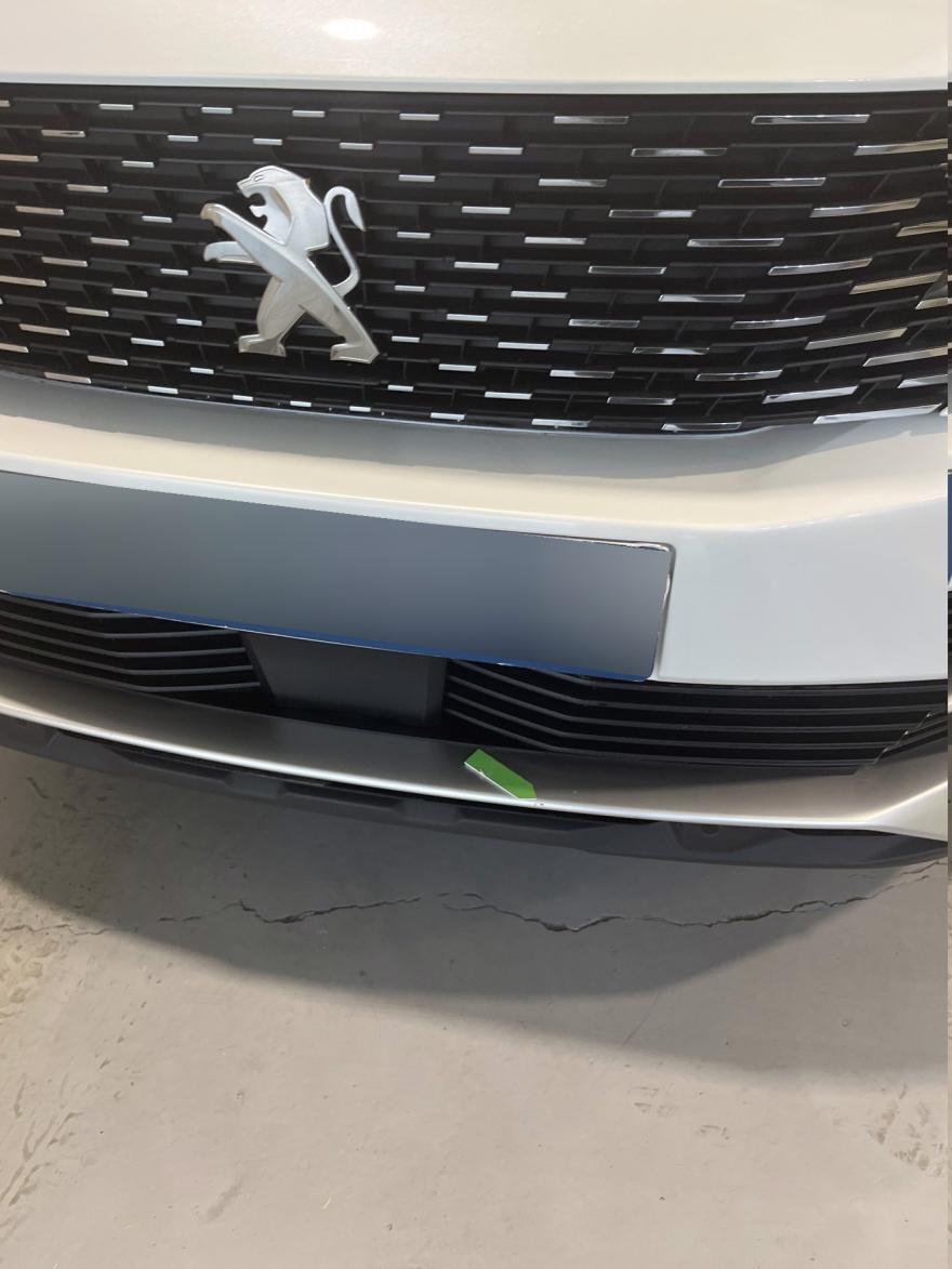 Peugeot 3008 PHEV hybrid 225 e-eat8 allure pack 180 AT