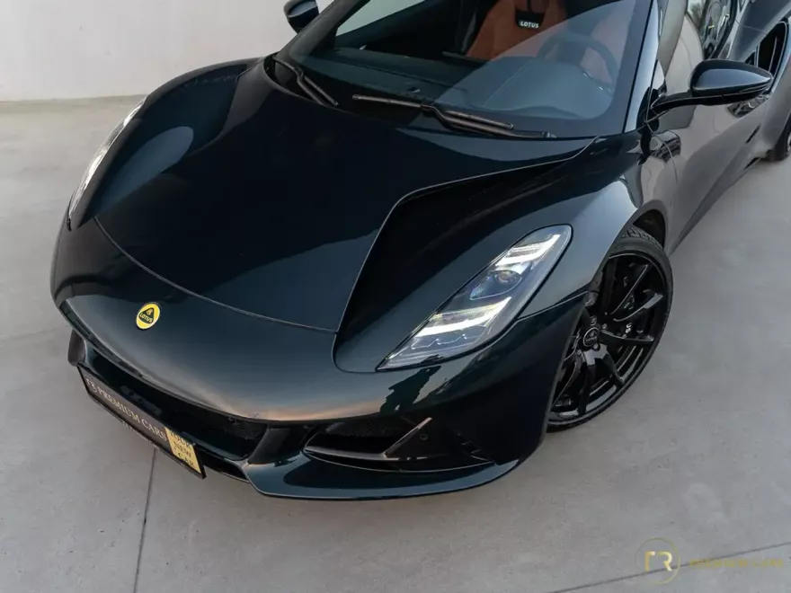 Lotus Emira