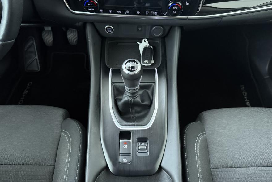 Nissan Qashqai qashqai 1.3 dig-t mild-hybrid n-connecta 140