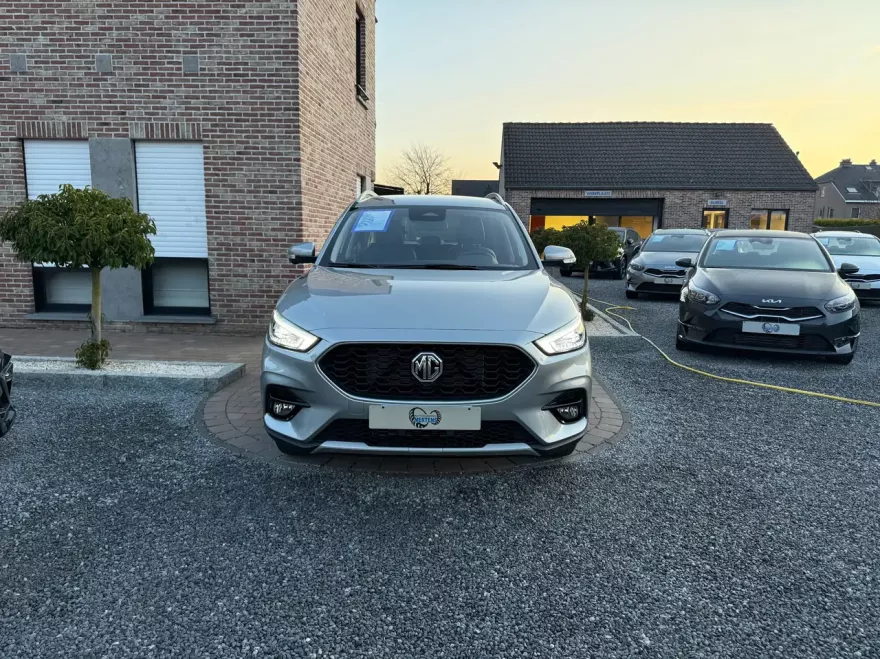 MG ZS