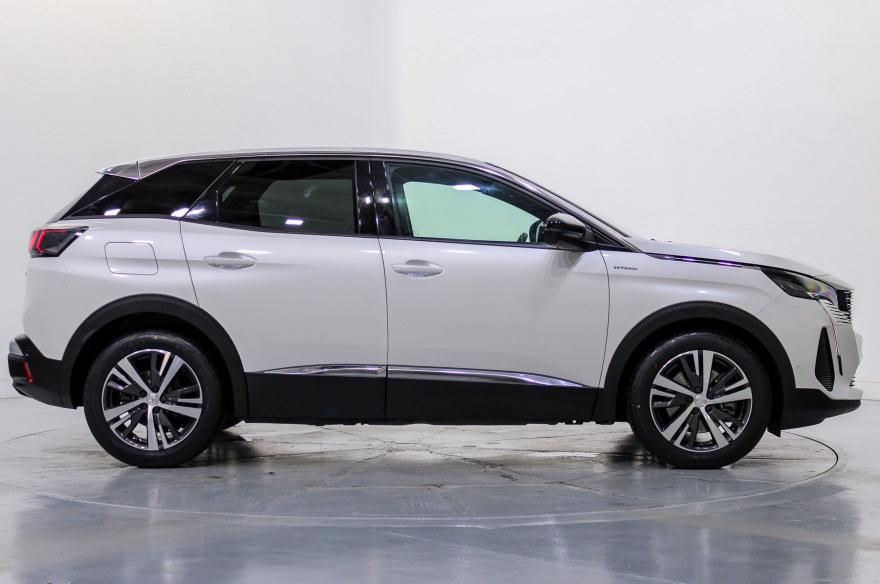 Peugeot 3008 PHEV hybrid 225 e-eat8 allure pack 180 AT