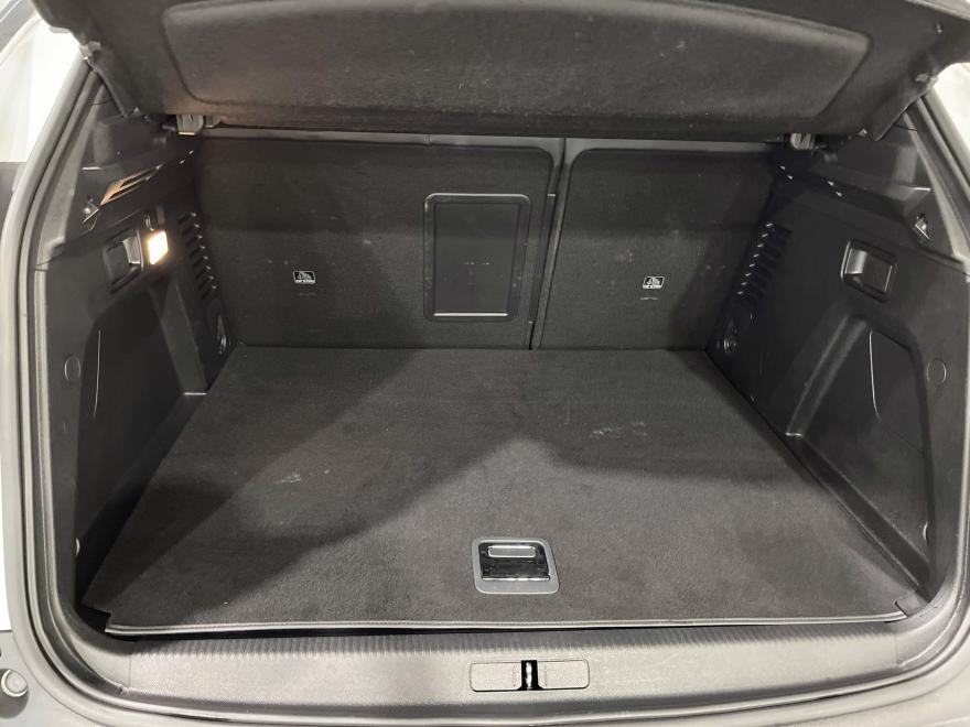 Peugeot 3008 PHEV hybrid 225 e-eat8 allure pack 180 AT