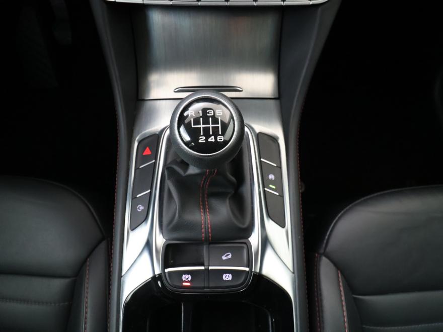 MG HS 1.5 t-gdi Luxury 162