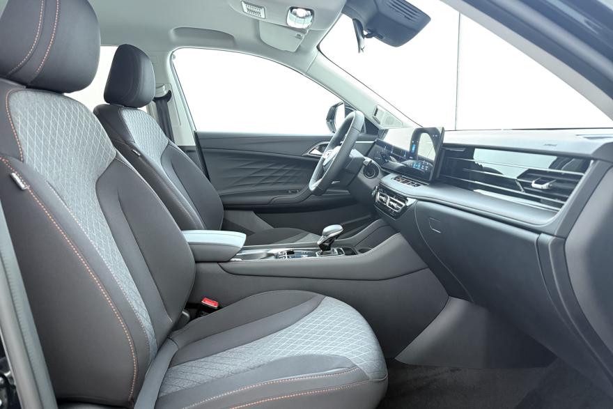 MG HS PHEV 1.5 turbo comfort 272 AT