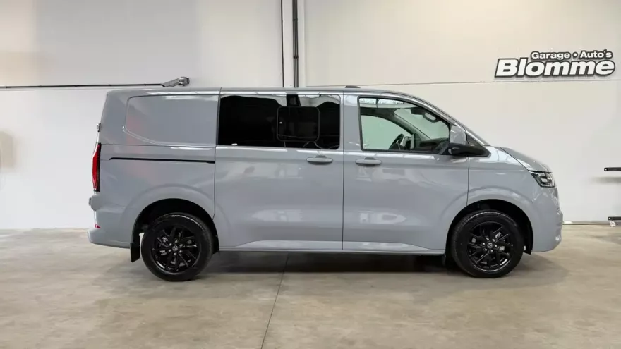 Volkswagen T7 Transporter