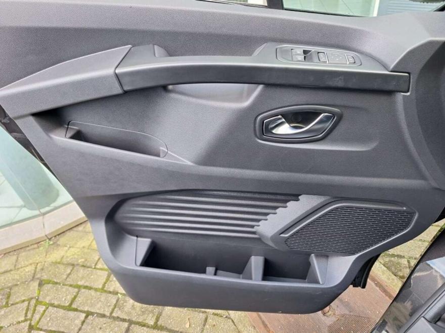 Nissan Primastar