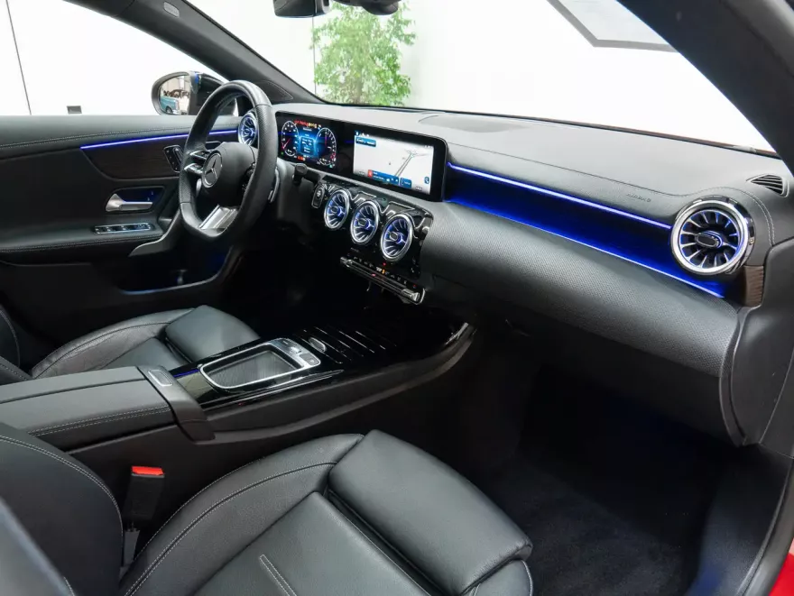 Mercedes-Benz CLA 250