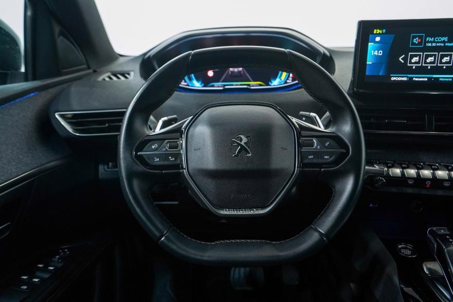 Peugeot 3008 PHEV hybrid 225 e-eat8 allure pack 180 AT