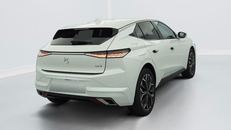 DS DS 4 rivoli 130 AT