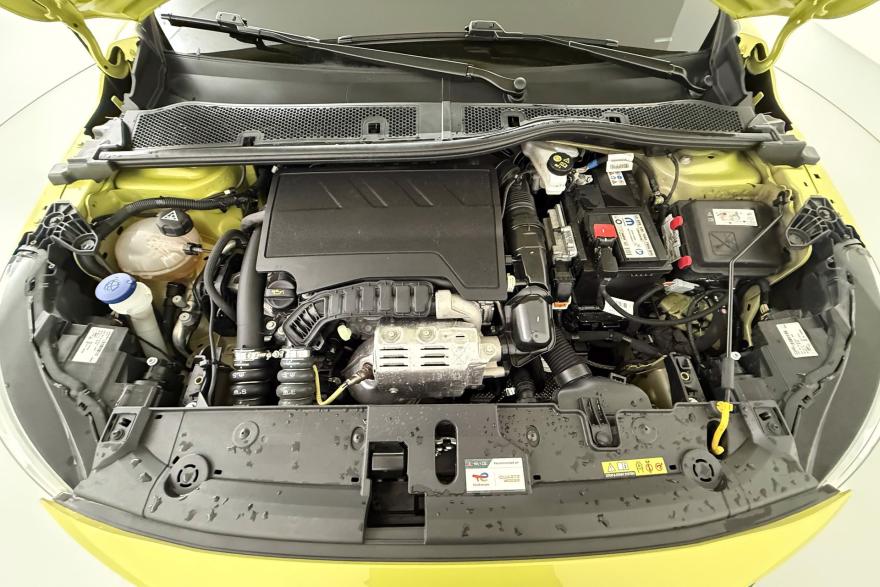 Peugeot 208 1.2 puretech 100 bvm6 style 100