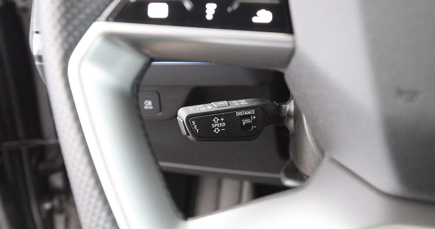 Audi Q4 Sportback E-tron s line 340 AT