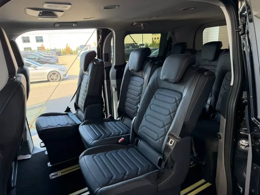 Ford Tourneo Custom