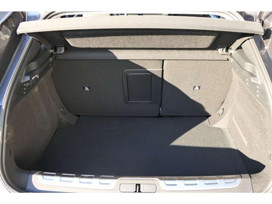 DS Automobiles DS 4