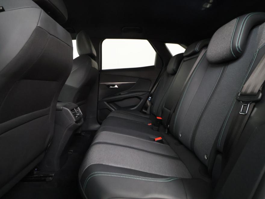 Peugeot 3008 1.2 puretech allure pack 130