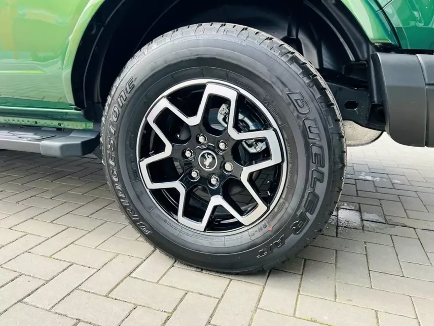 Ford Bronco