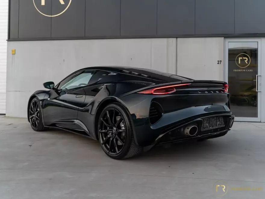 Lotus Emira