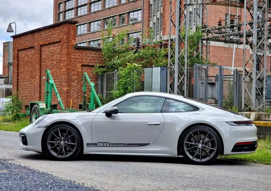Porsche 992