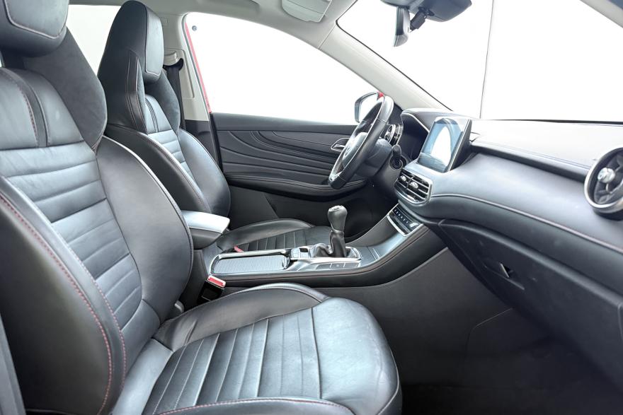 MG HS 1.5 t-gdi Luxury 162