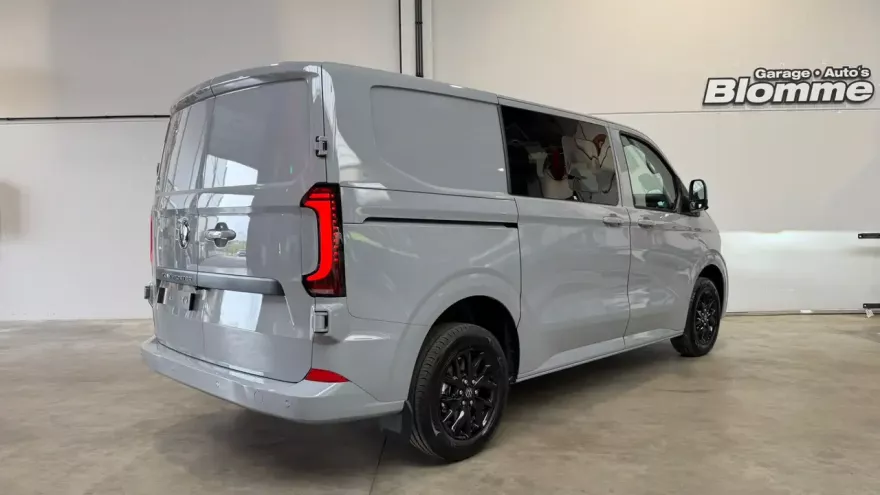 Volkswagen T7 Transporter