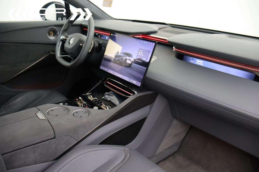 Lotus Eletre