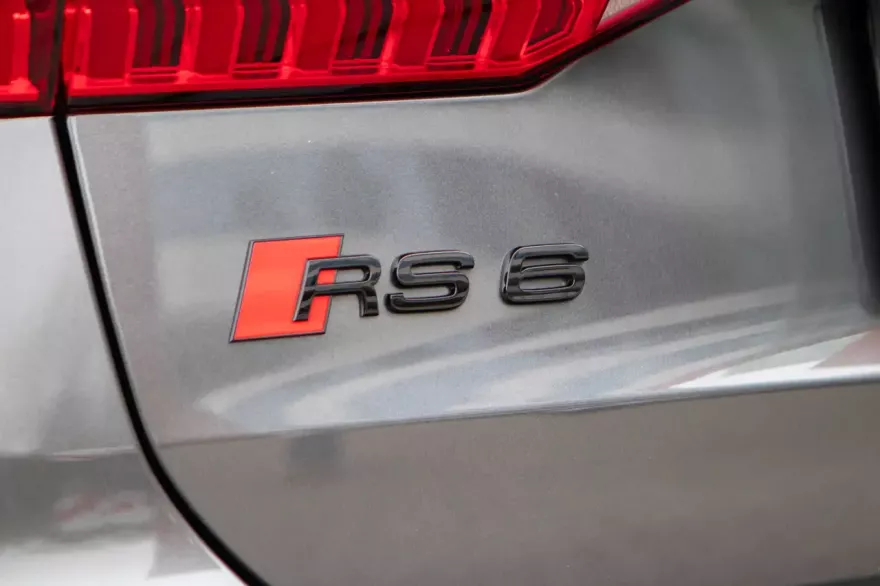 Audi RS6