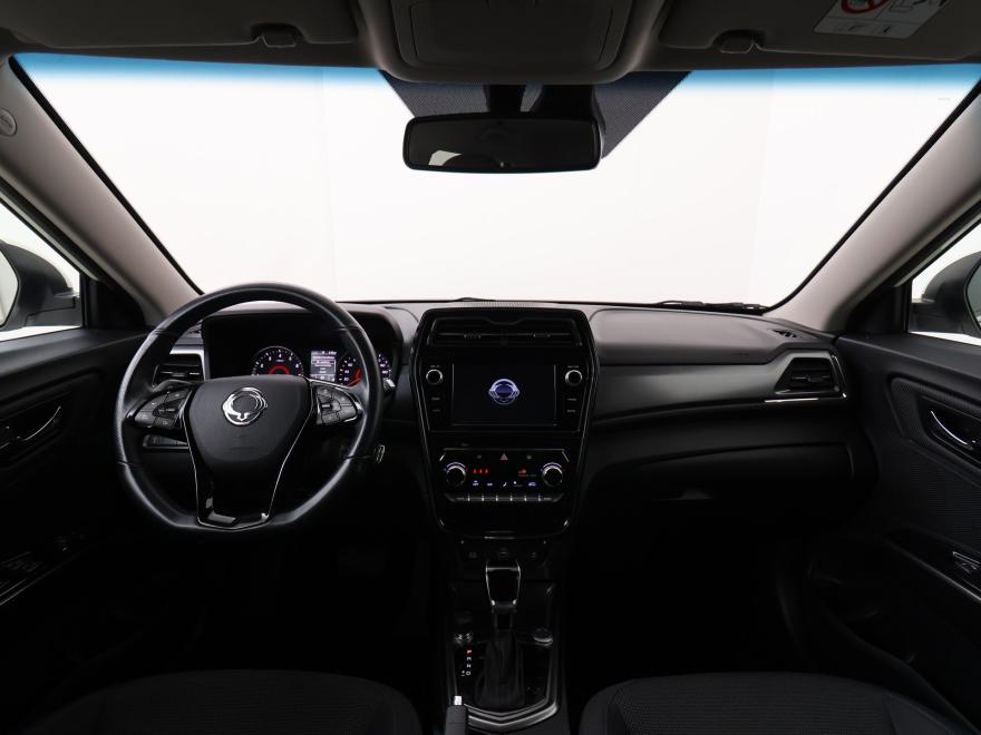 Ssangyong Tivoli t-gdi quartz 163 AT