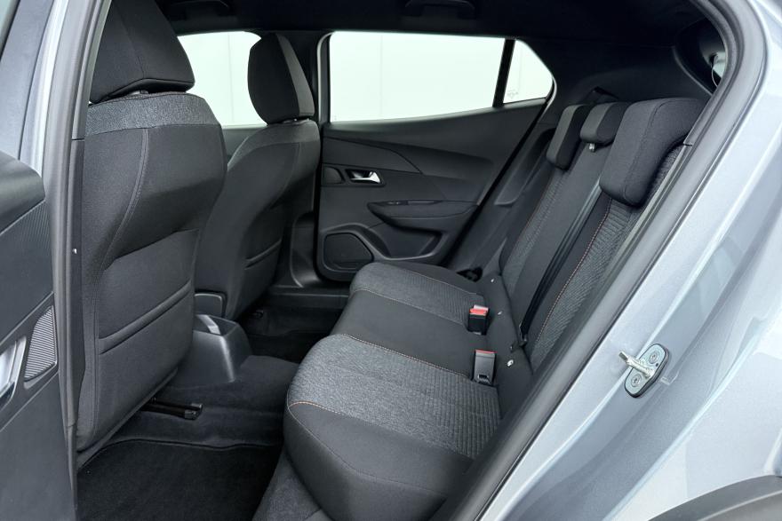 Peugeot 2008 1.2 turbo style 100