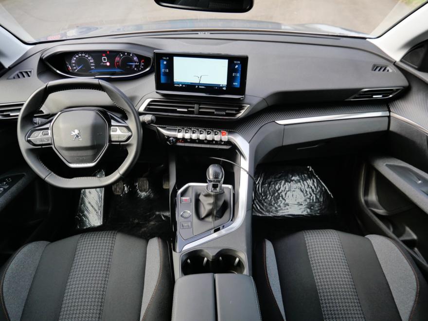 Wagen te bezichtigen bij :
Garage Palermo 
Kezelberg 11
8560 Moorsele
maa tem vrij : 08u00-12u00 & 13u30-18u00
zat : op afspraak 
tel : 00 32 (0)56 50 99 84
gsm :  00 32 (0)468 51 35 59
info@garagepalermo.be

Prijs is inclusief het afleverpakket (t.w.v. €199) : keuring, onderhoud uitgevoerd vóór levering & professionele opkuis.
Wenst u een overname van uw huidige wagen ? Geen enkel probleem, wij geven u een eerlijke overnameprijs.
Bent u ook op zoek naar een autolening of -leasing ? Wij helpen u graag !
Bijkomende vragen ? Een afspraak of testrit ? Contacteer ons vrijblijvend!

Volledige stock te ontdekken op :  www.garagepalermo.be