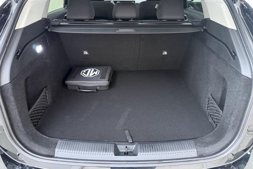 MG HS PHEV 1.5 turbo comfort 272 AT