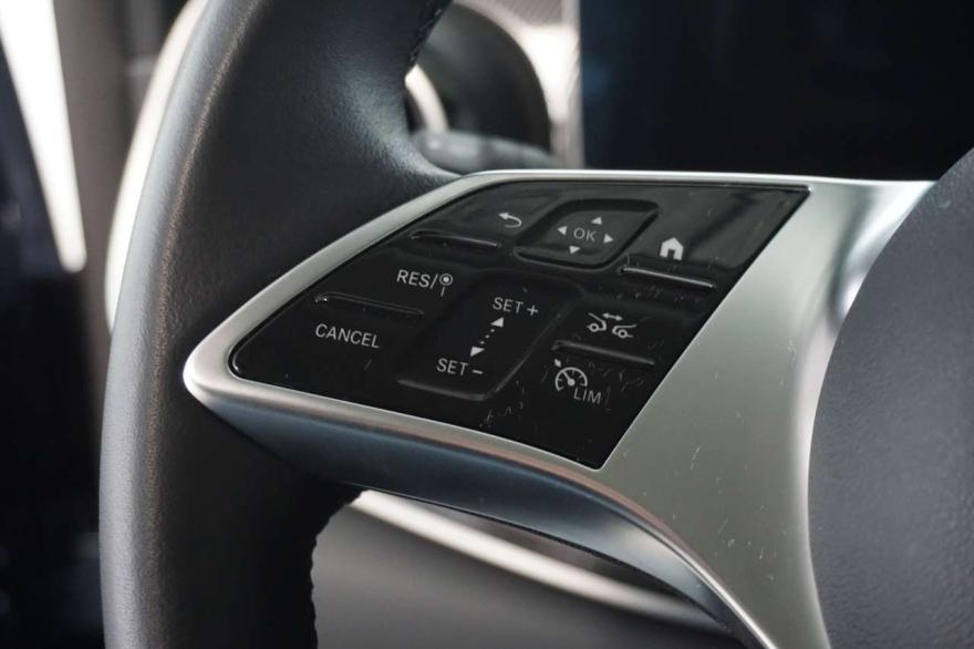 Mercedes-Benz EQV 300