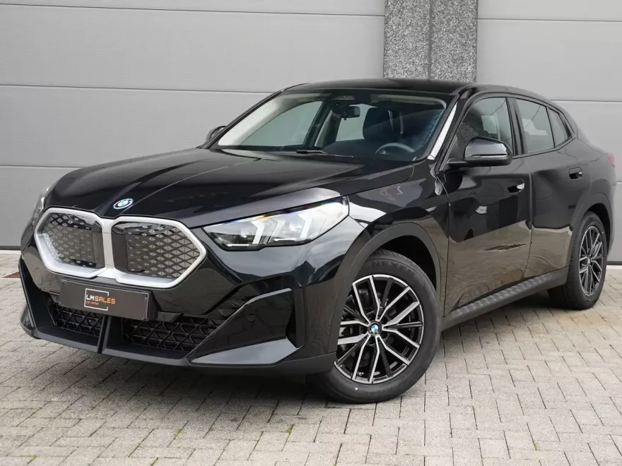 BMW iX2