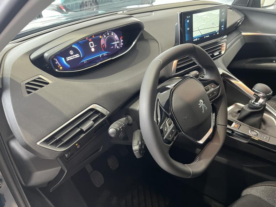 3008 ACTIVE 1.2 BENZINE 130PK NIEUWE WAGEN