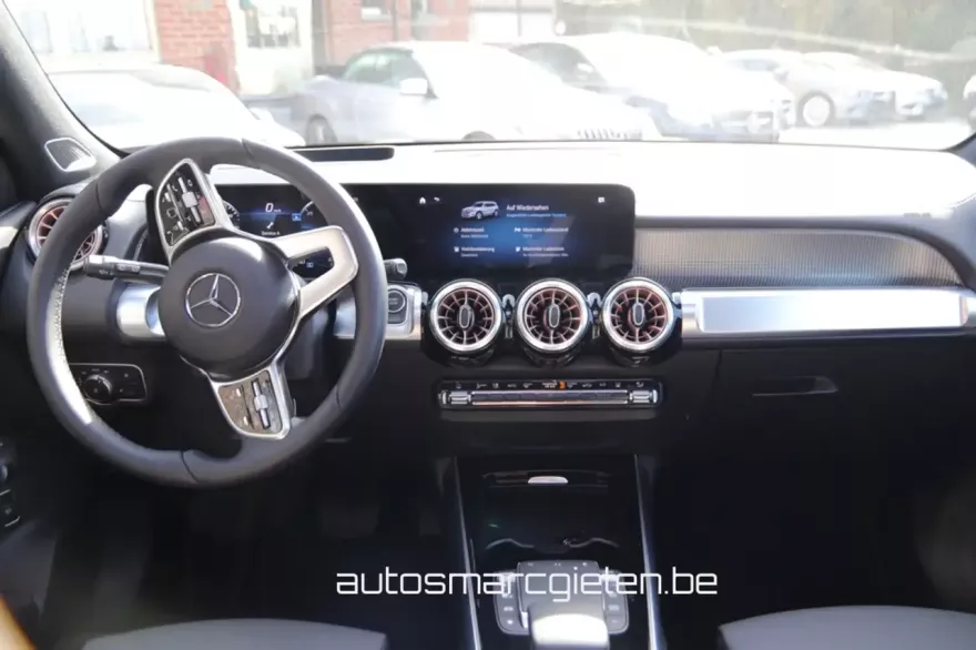 Mercedes-Benz EQB 350