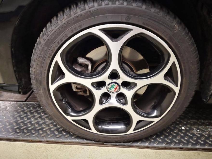 Alfa Romeo Tonale ti 160 AT