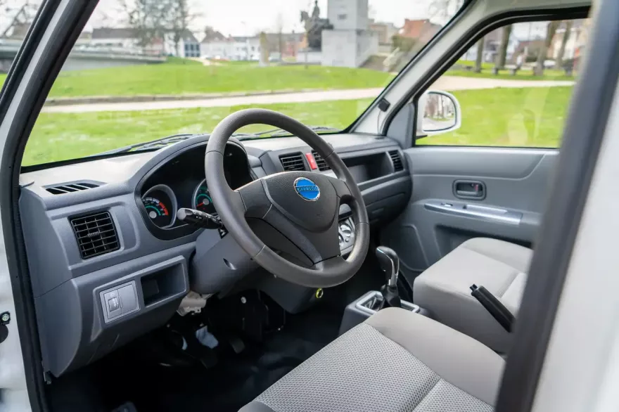 Cenntro Logistar 200