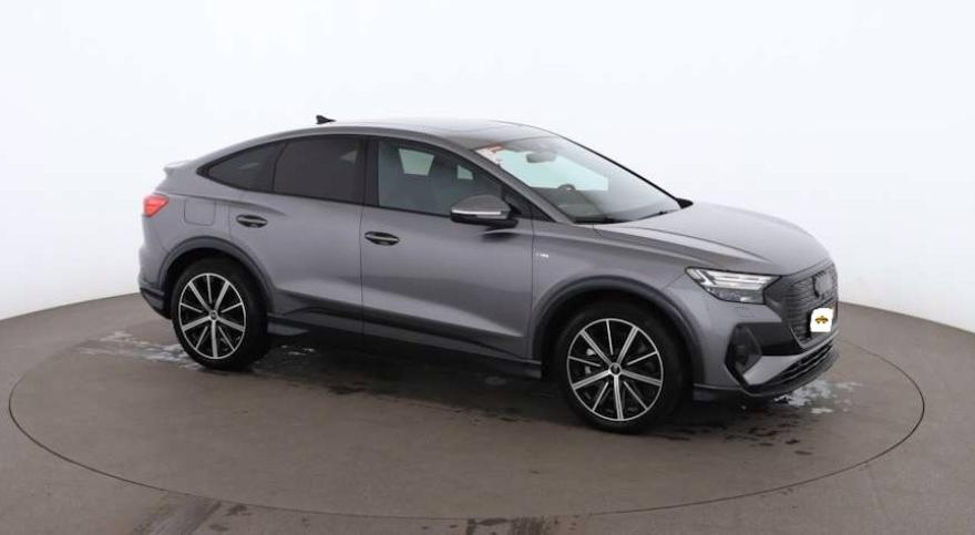 Audi Q4 Sportback E-tron s line 340 AT