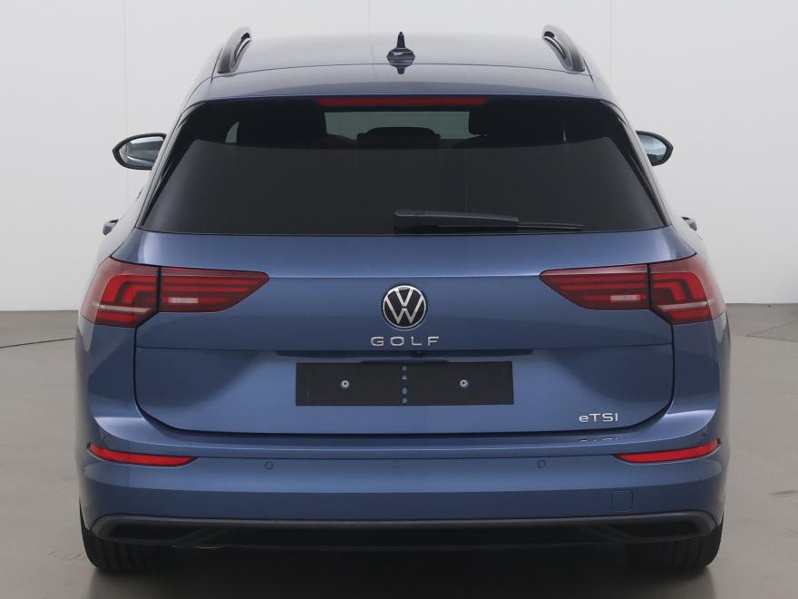 Volkswagen Golf VIII Variant 1.5 etsi life 116 AT