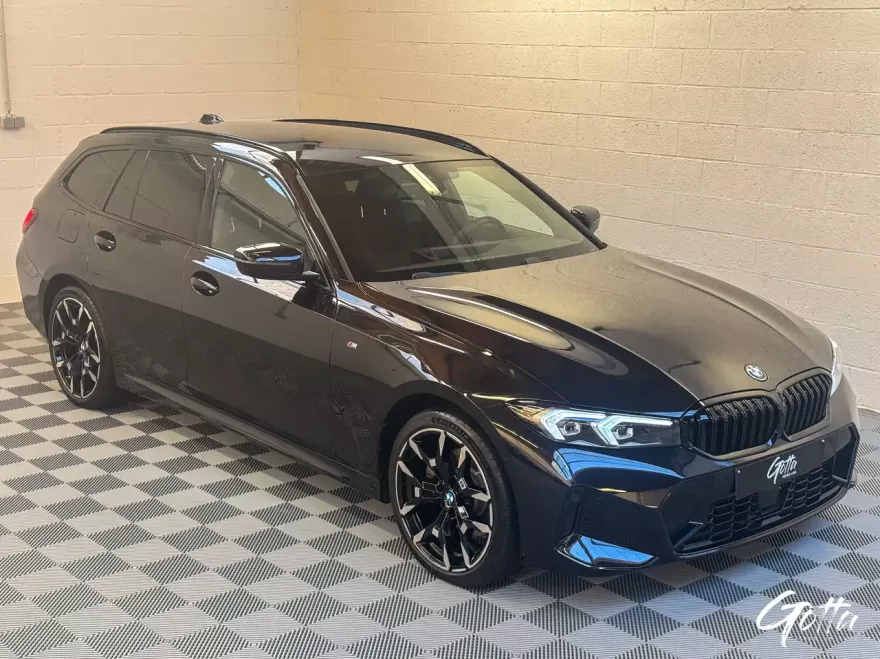 BMW 330