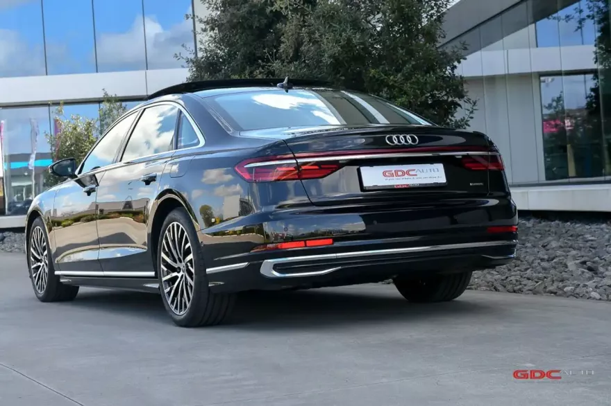 Audi A8