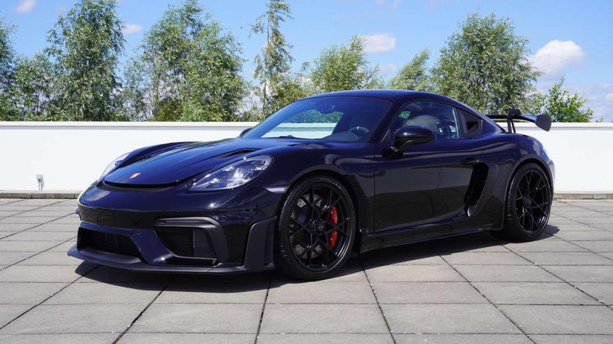 Porsche 718