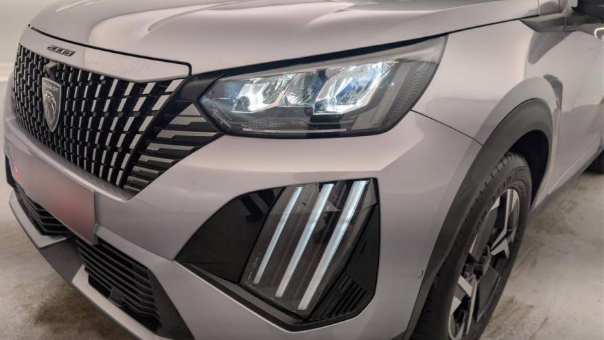 Peugeot 2008 100 bvm6 allure 100