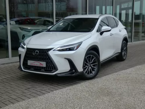 Lexus NX 450h+