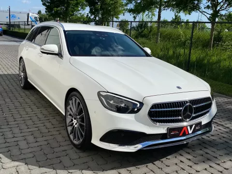 Mercedes-Benz E 200