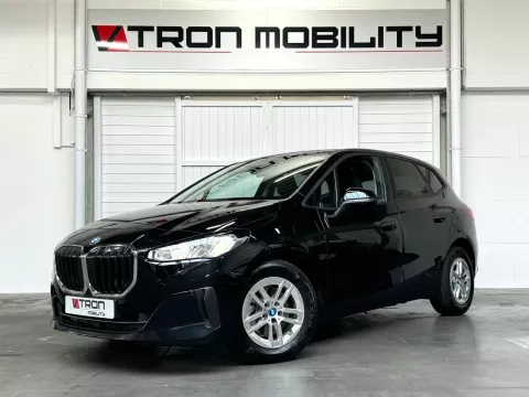 BMW 225