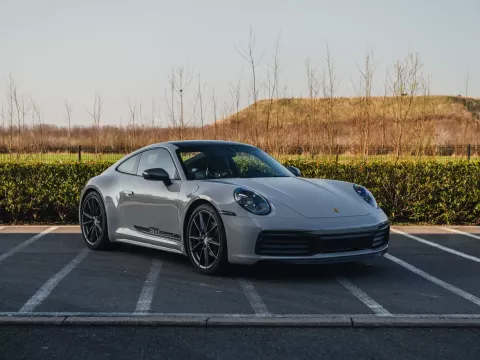 Porsche 992